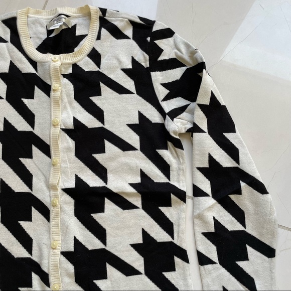 Liz Claiborne Black/White Houndstooth Cardigan - Picture 4 of 7